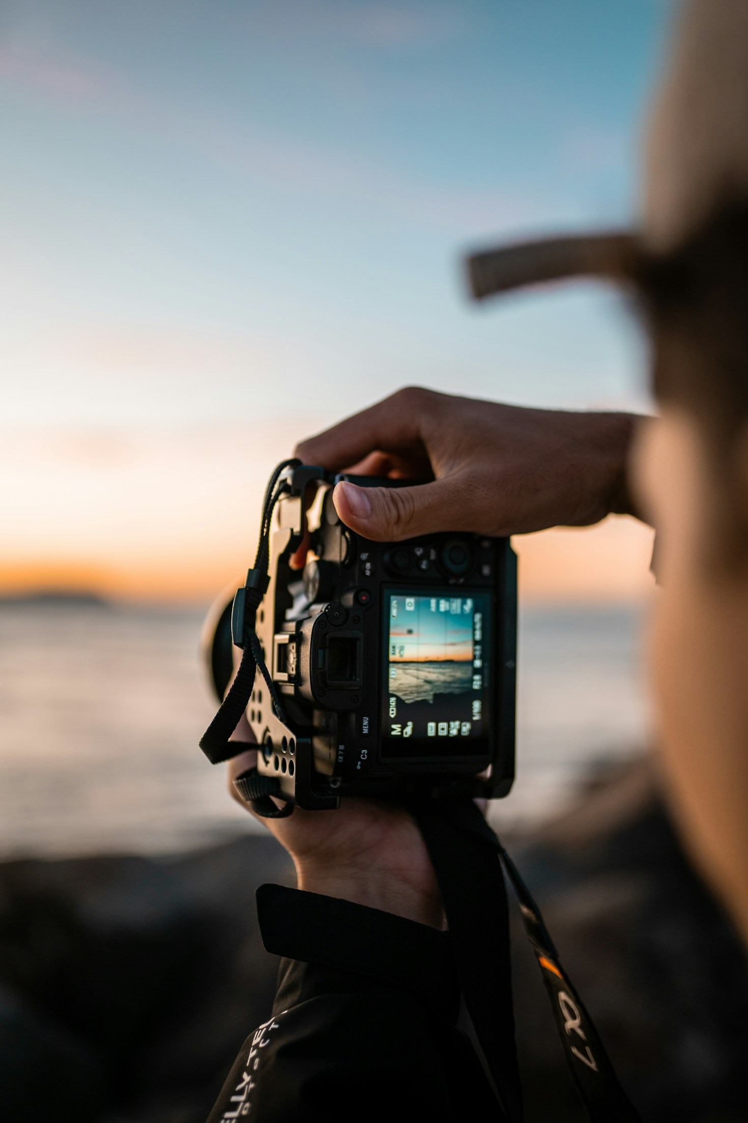 Web Design Trends: Staying Ahead in E-commerce
